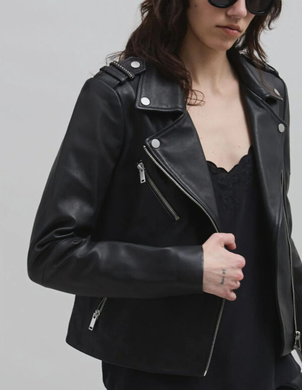 Biker de piel en negra - Imagen 5