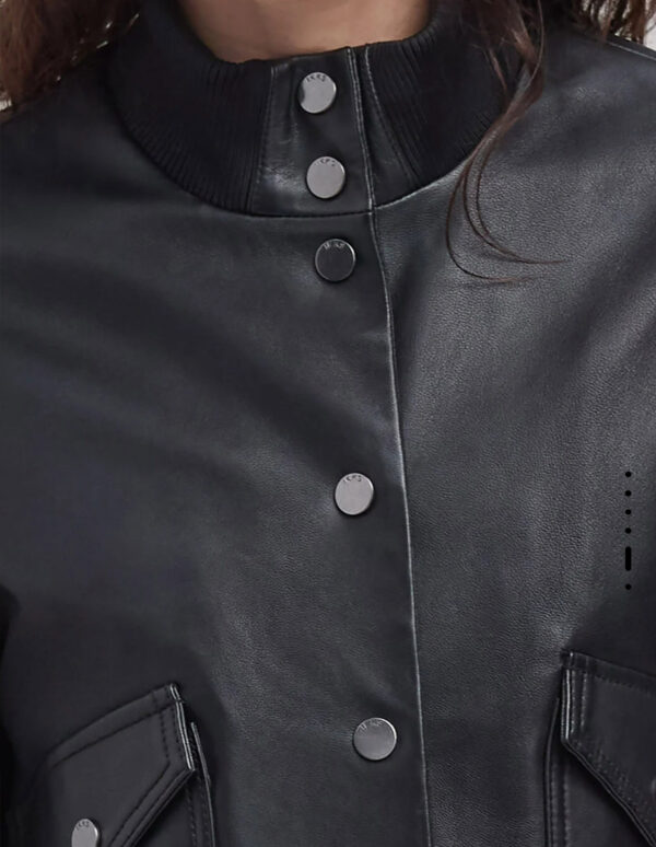 Chaqueta corta de piel con cuello de punto - Imagen 2