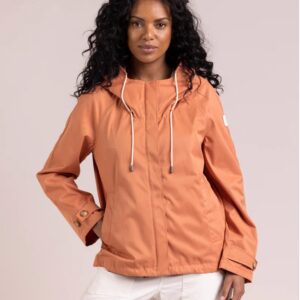 Parka corta en tono naranja