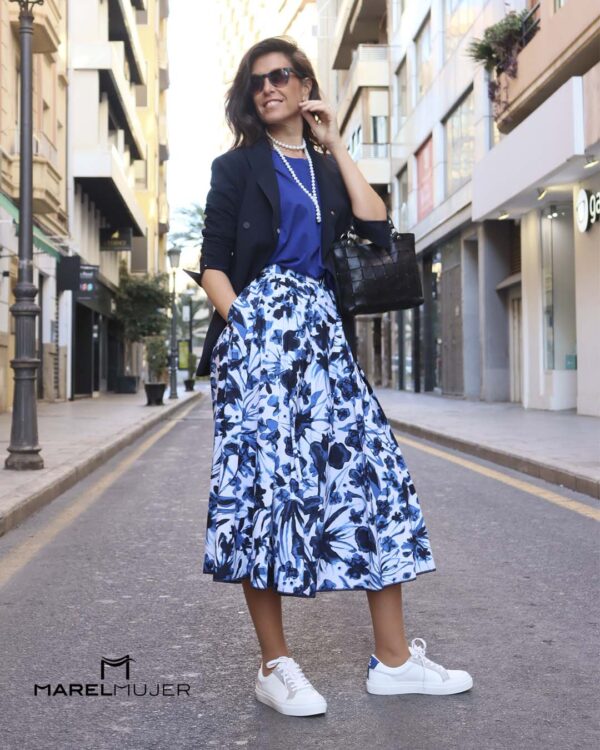 Falda estampada en azul HIGH
