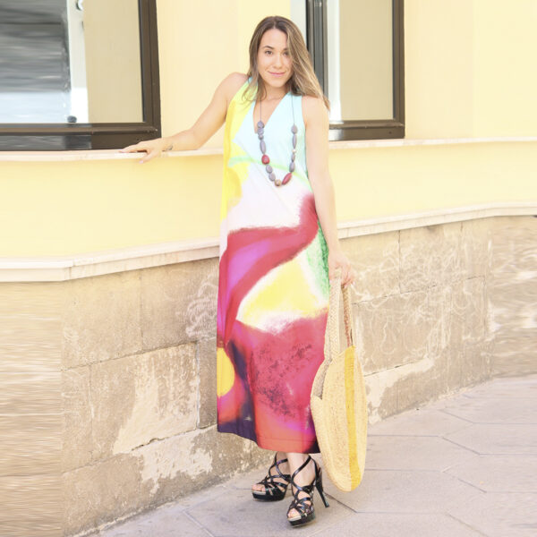 Vestido fluido de tirantes