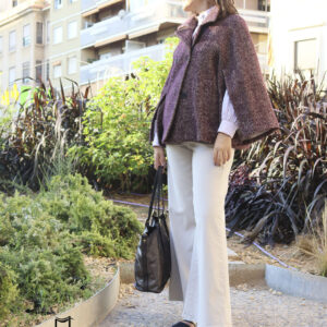 Abrigo corto combinado en granate