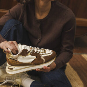 Sneakers en tonos marrones