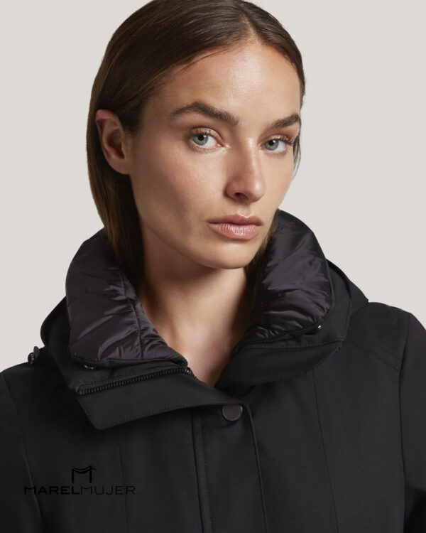 Parka larga Waterproof en negro - Imagen 4