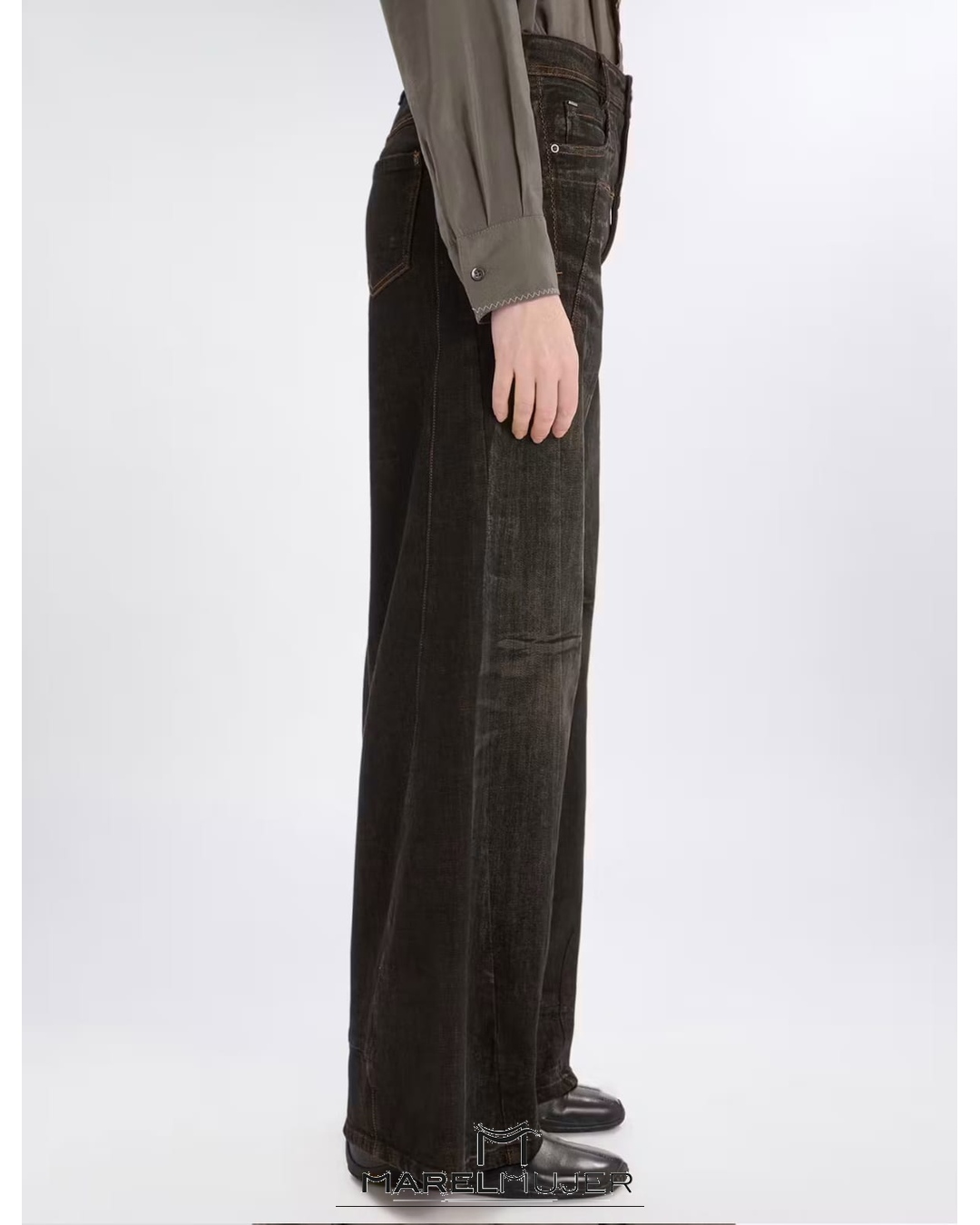 Jeans wide-leg en tono marrón de HIGH - Imagen 3