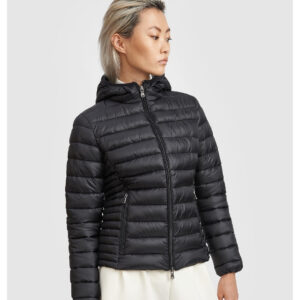 Chaqueta corta en negro